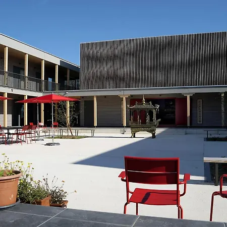 Ming Shan Hotel Bullet