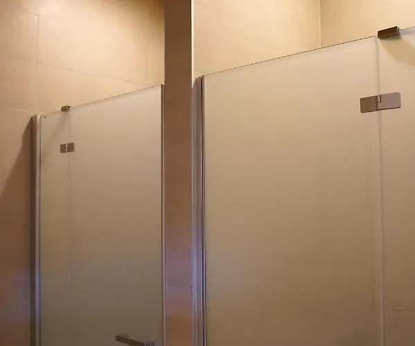 Ming Shan Hotel Bullet