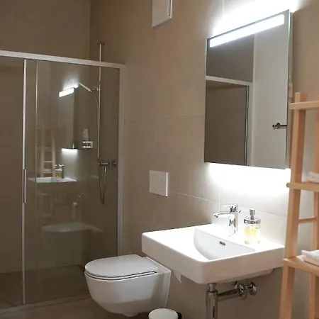 Ming Shan Hotel