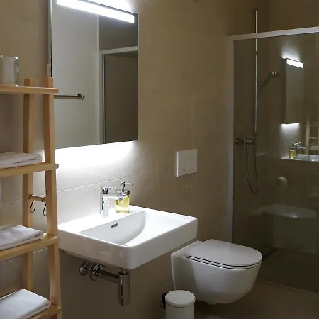 Hotel Ming Shan