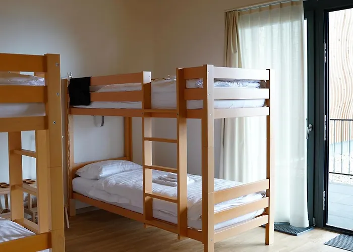 Hotel Ming Shan Bullet